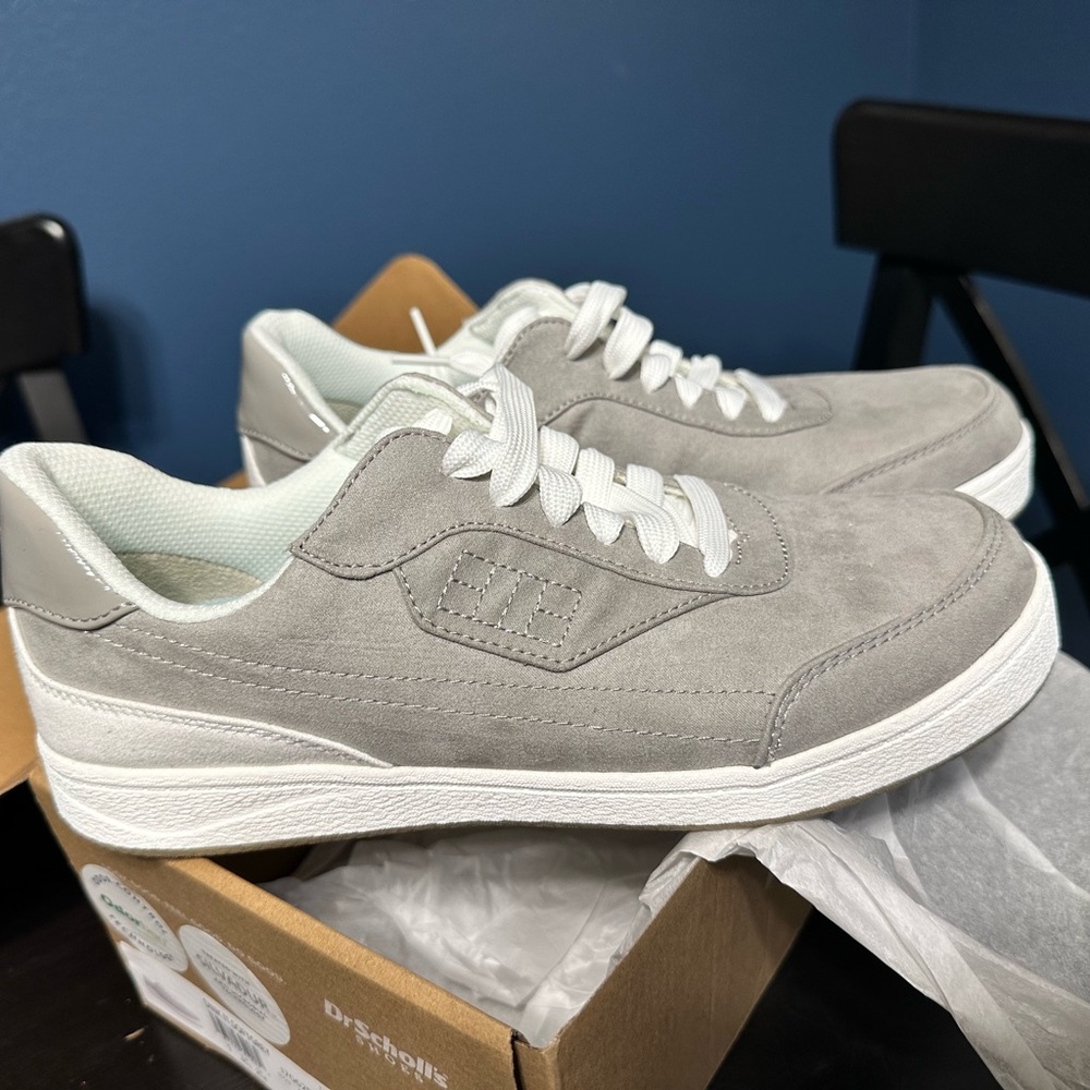 Dr. Scholl's Light Gray Women's Sneakers